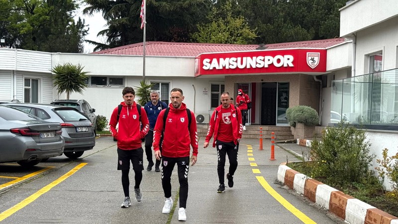 Alanyaspor deplasmanında boy gösterecek Samsunspor yola çıktı