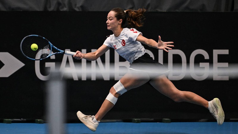 Milli tenisçi Zeynep Sönmez, Madrid Açık elemelerinde final turuna çıktı