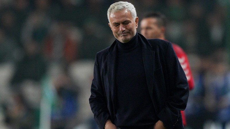 "Fenerbahçe'yi göz göre göre bitirdin Jose Mourinho"