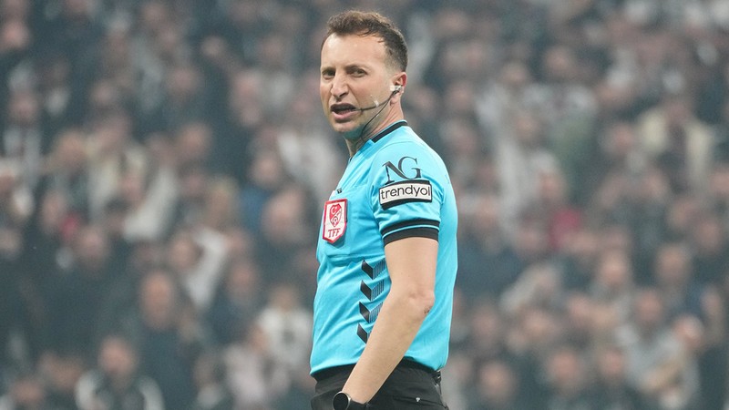 Fenerbahçe-Beşiktaş derbisinin hakemi Yasin Kol oldu!