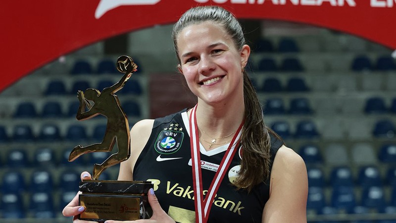 Kiera Van Ryk: Bizim o ligde bulunuyor olmamız da çok büyük bir başarı