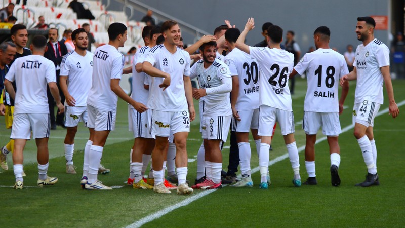 Altay, 2. Lig’e galibiyetle veda etti