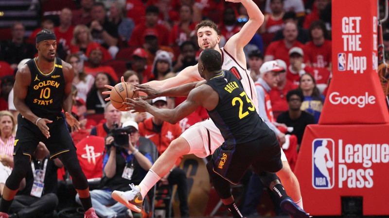 Houston Rockets, Golden State Warriors'a kaybetti Alperen Şengün sezona veda etti