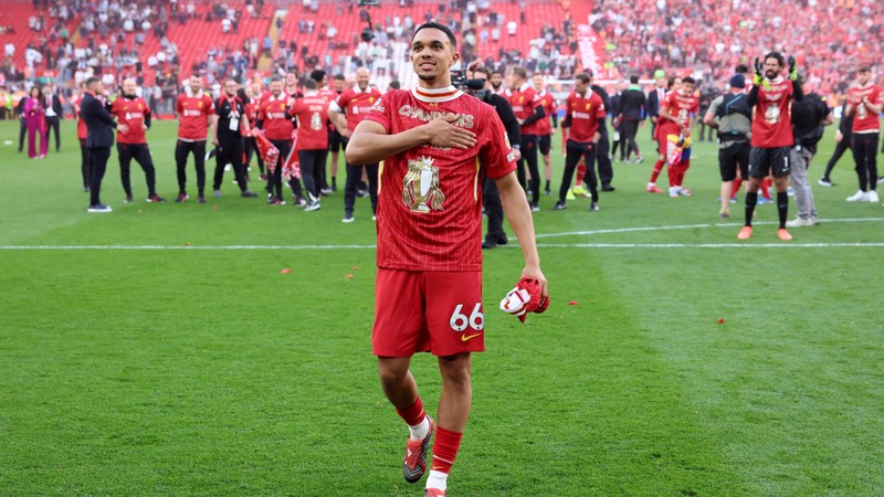Arnold resmen açıkladı! Liverpool'dan ayrılıyor, Real Madrid...