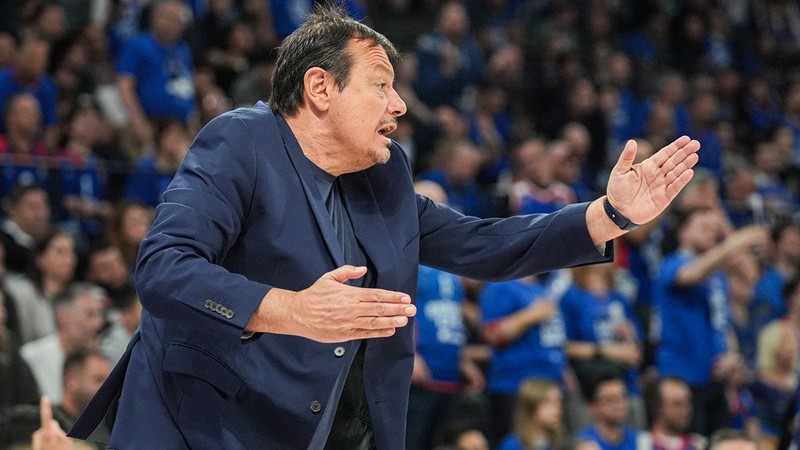 Ergin Ataman'dan 'mola alsana' tezahüratına cevap