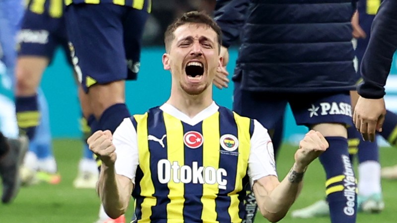 Hastanede yatan Mert Hakan Yandaş'ı kimse ziyaret etmemiş