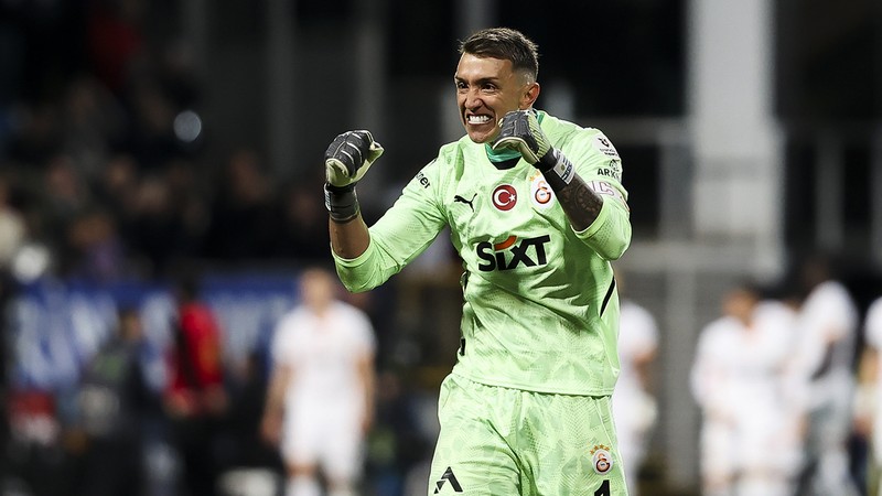 Tecrübeli futbolcuları Galatasaray'ı şampiyonluğa taşıyor
