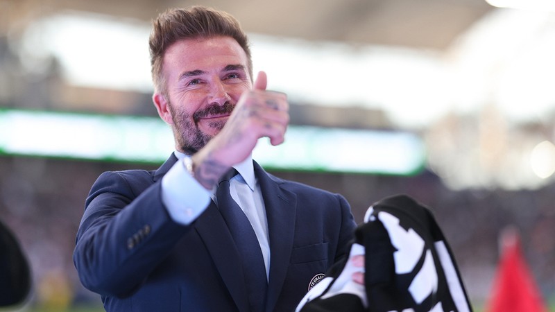 David Beckham ve Gary Neville, İngiltere'de kulüp satın aldı
