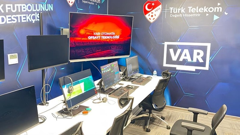 Beşiktaş-Adana Demirspor maçının VAR hakemi belli oldu