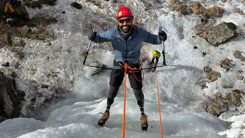 Karabağ gazisi protez bacakla Everest'e tırmanmayı hedefliyor