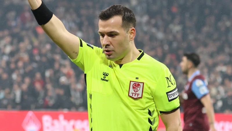 Trabzonspor'dan Cihan Aydın tepkisi! "Aidiyetini gizleme gereği duymayan bir figüran"