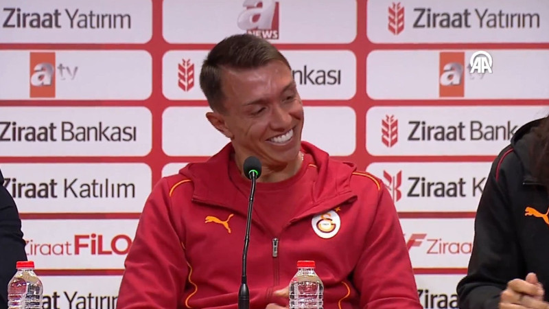 Muslera'dan Fatih Tekke'ye cevap: Hocam zor!