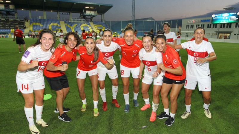 A Milli Kadın Futbol Takımı'nın İrlanda, Yunanistan kadrosu belli oldu