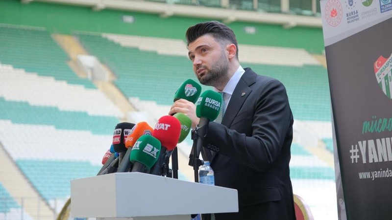 Bursaspor Başkanı Enes Çelik: 5 transferi bitirdik