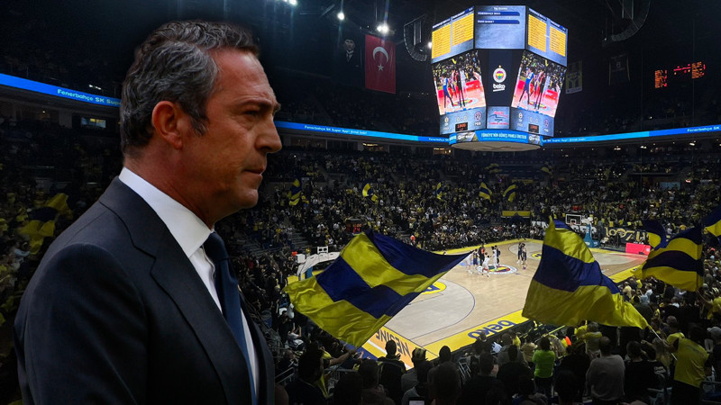 Fenerbahçe Beko - Galatasaray maçında Ali Koç'a yoğun tepki! Anons sonrası ise alkış koptu