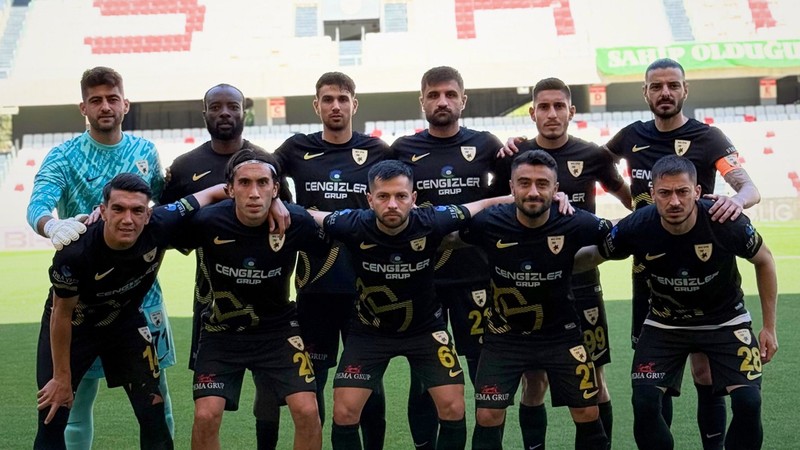 3. Lig play-off'ta Kahramanmaraş İstiklal, Ayvalıkgücü Belediyespor, Muşspor ve Balıkesirspor finale yükseldi