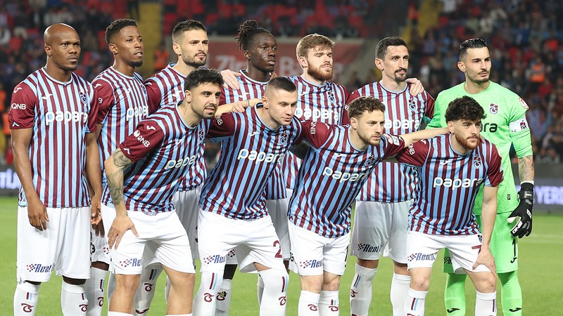 Trabzonspor, şampiyonluk sonrası düşüşe geçti