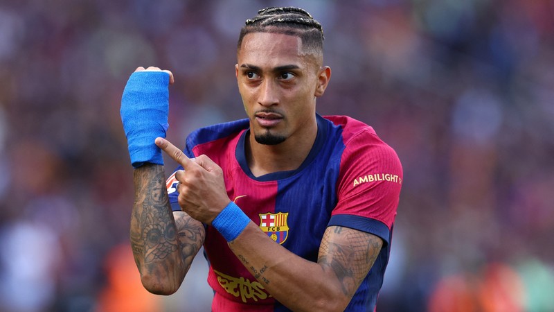 FC Barcelona Raphinha ile sözleşme uzattı!