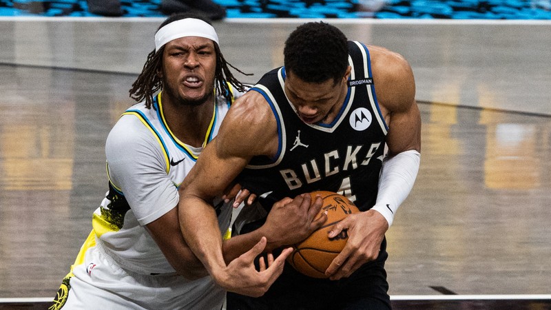 Giannis Antetokounmpo'nun paylaşımı Fenerbahçe ve Anadolu Efes camiasında olay yarattı