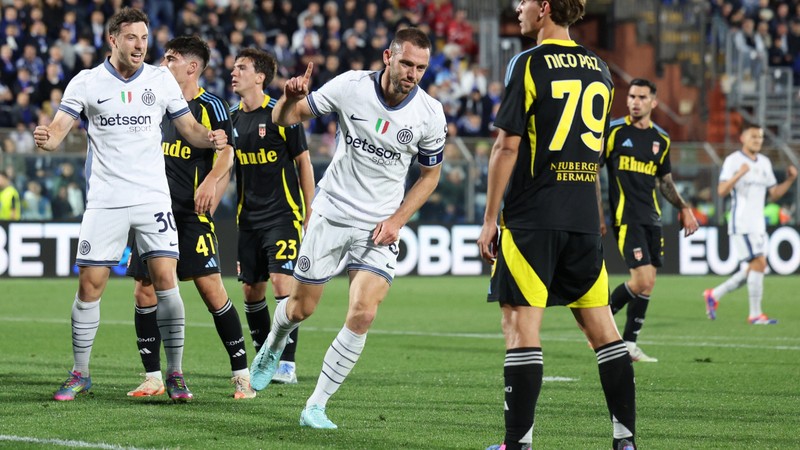 MAÇ ÖZETİ | Inter, ligi ikinci sırada tamamladı: 2-0