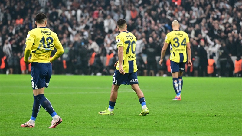 Austria Wien gol yedi, Fenerbahçe'ye kötü haber geldi
