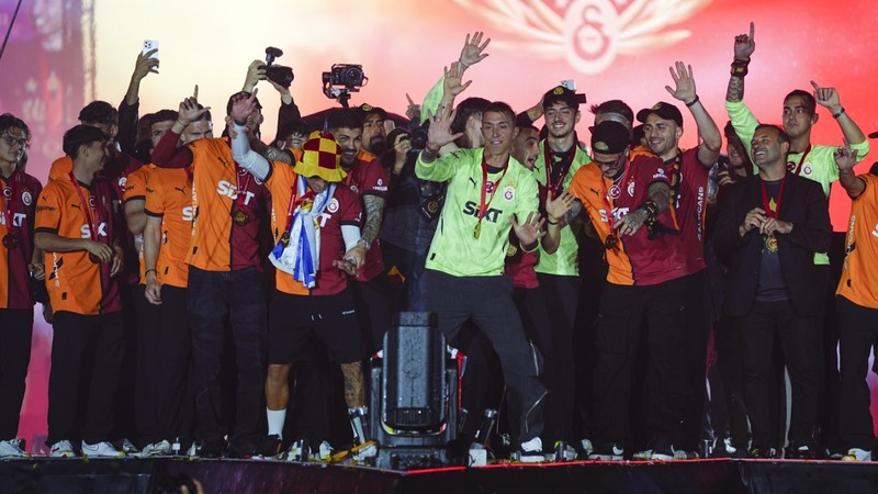 Galatasaray Yenikapı'da 250 milyon lira kazandı