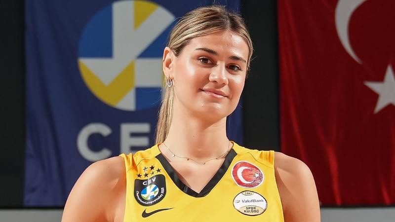 Galatasaray'dan ayrılan Katarina Dangubic, VakıfBank'a imza attı!