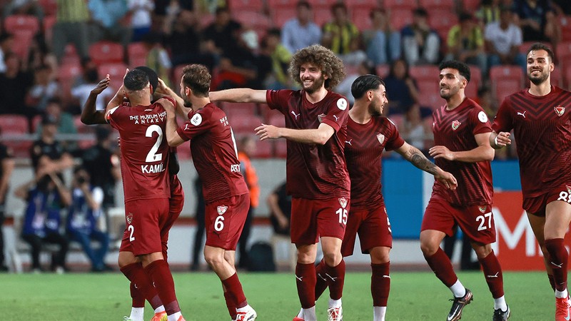 Hatayspor, Mersin’e veda etti