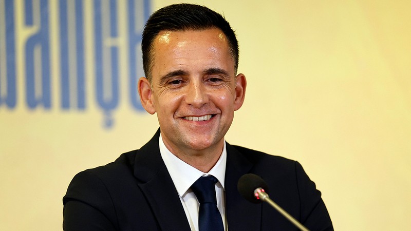 Ali Koç başarısızlığın faturasını Mario Branco'ya kesti! Yollar ayrılıyor