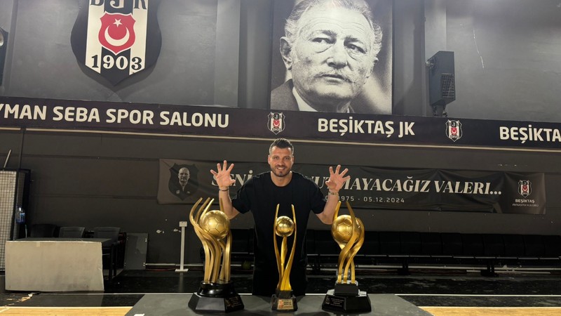 Arifoğlu: Hayatımın üçte ikisi Beşiktaş camiasında geçti