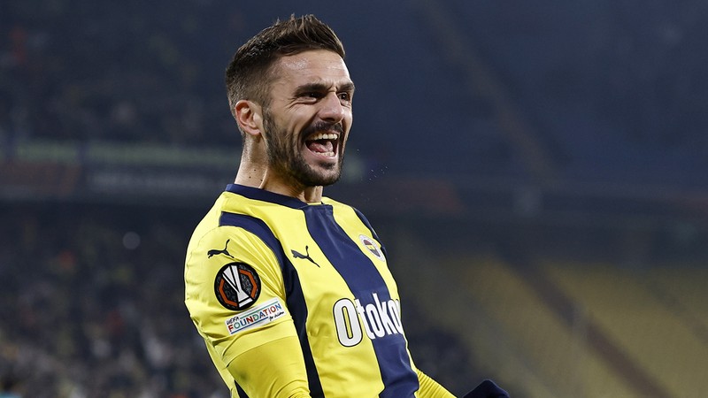 Dusan Tadic: Statta veda etsek iyi olurdu ama ambiyans iyi değil