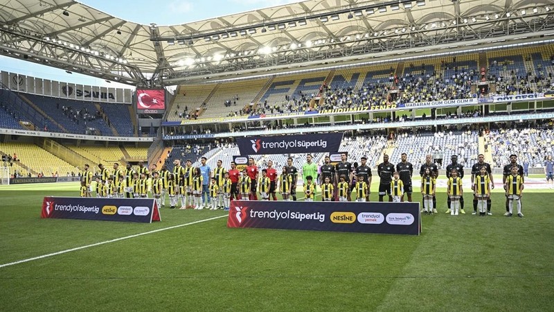 Fenerbahçe, Ülker Stadyumu'nda tadilata başladı