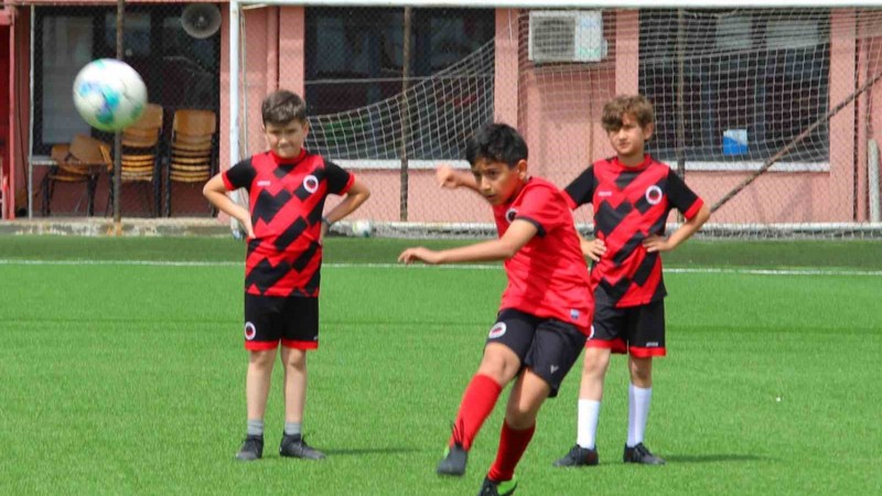 Gençlerbirliği yeni Arda Güler'ler yetiştirmeye devam ediyor