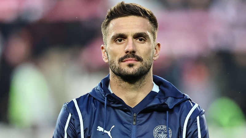 Dusan Tadic'ten Fenerbahçe'ye veda mesajı: Kalbimde özel bir yere sahip olacak!