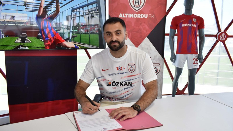 Altınordu Tahsin Çakmak ile yolları ayırıyor