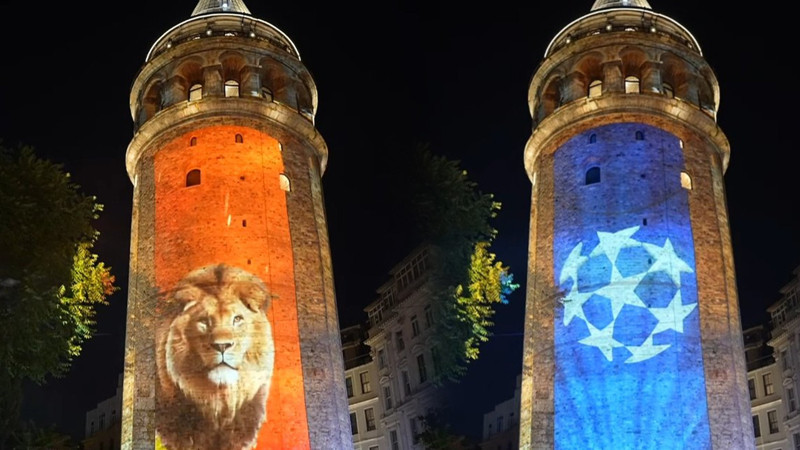 Galatasaray Galata Kulesi'nde şov yaptı! Sane'nin videosunda Bernardo Silva detayı