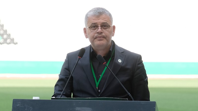 Konyaspor'un yeni başkanı Ömer Atiker oldu
