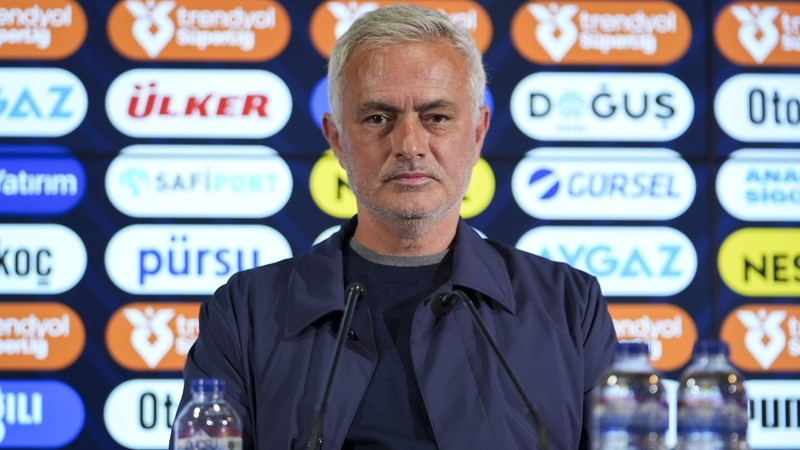 Mourinho'nun oynatmadığı Cenk Tosun Samsunspor yolunda