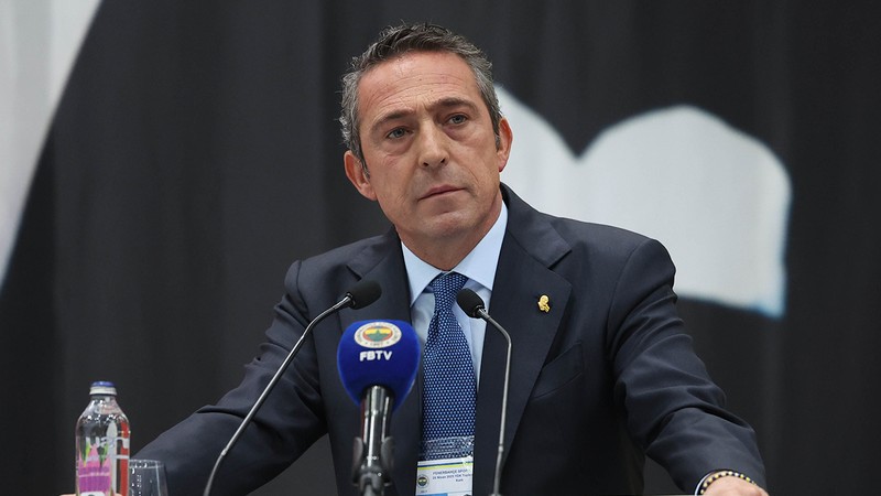 Ali Koç'tan forma lansmanında flaş transfer açıklaması: Konuşacağımız zaman olacak!
