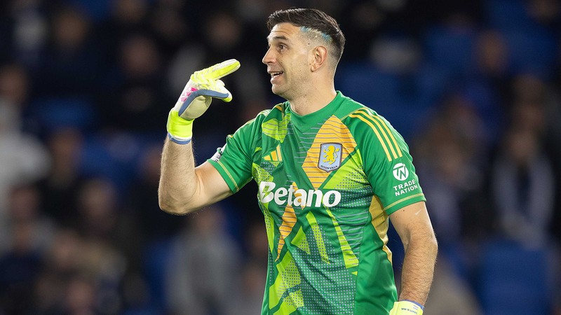 Galatasaray'ın da gündeminde bulunan Emiliano Martinez, Manchester United'a gitmek istiyor