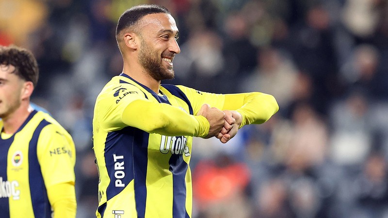 Antalyaspor ve Samsunspor, Cenk Tosun'un peşinde!