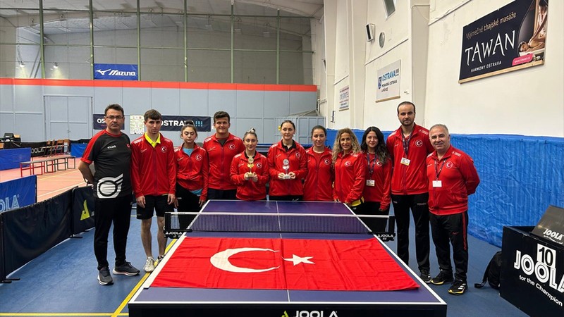 Milli para masa tenisi sporcularından Çekya'daki turnuvada 1 altın 1 gümüş