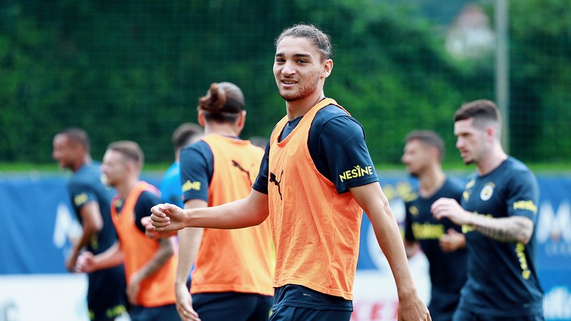 Fenerbahçe ve Eyüpspor anlaşma sağladı! Emir Ortakaya kiralık gidiyor
