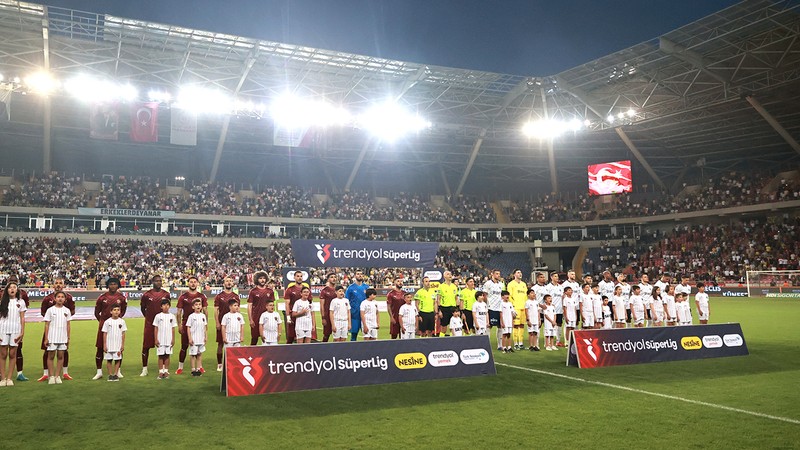 Fenerbahçe'de Ertuğrul Çetin'e güle güle!