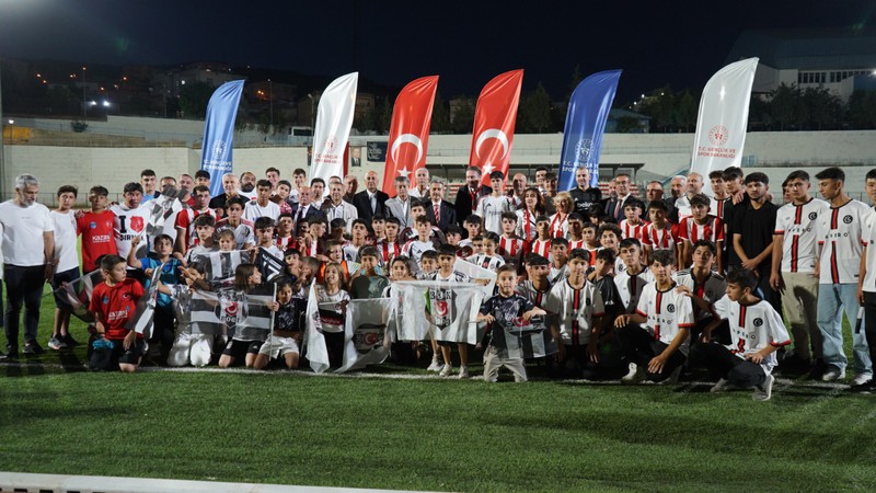 Beşiktaş U16 Takımı, Şırnak Petrolspor U16 Takımı ile dostluk maçı yaptı