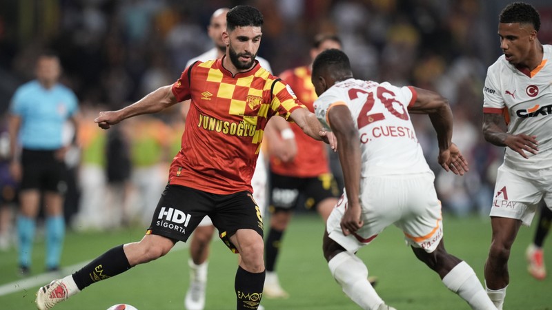 Cuesta için 5 milyon euro verdiler! G.Saray'dan şaşırtan karar