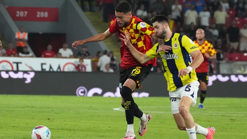 Leipzig Romulo için 15 milyon euroya kadar geldi Göztepe reddetti