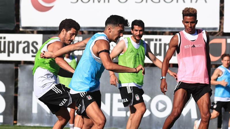 Beşiktaş, yeni sezon hazırlıklarını sürdürüyor
