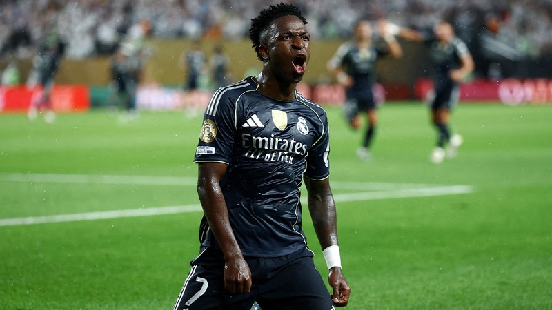 Real Madrid Vinicius Junior ile nikah tazeliyor