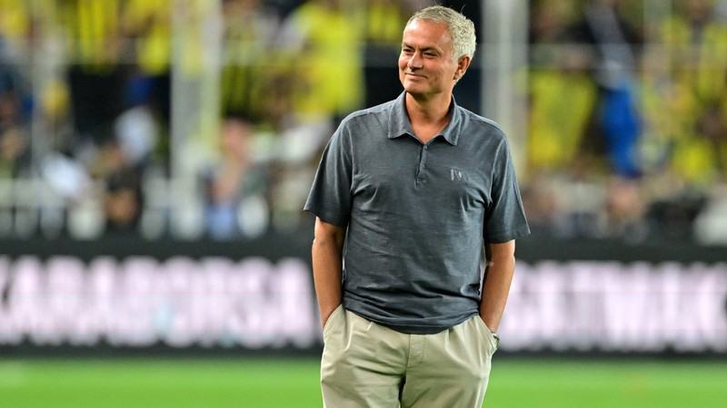 Jose Mourinho'nun bu sezonki sistemi 3-4-3, 3-5-2, 4-2-3-1!